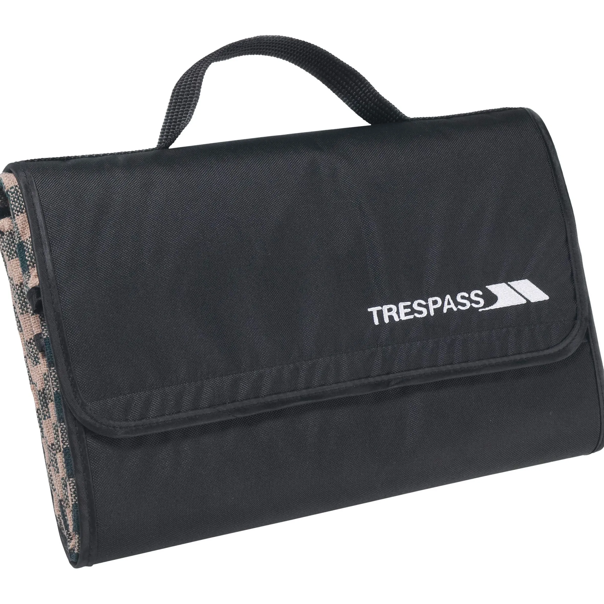 Trespass Waterproof Blanket 135 x 120cm